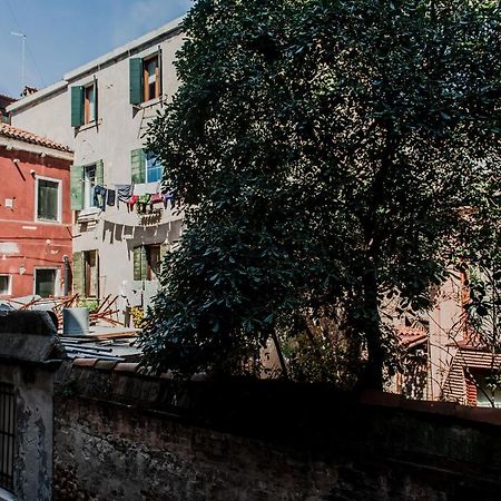 Gondola, San Giacomo Venise Extérieur photo
