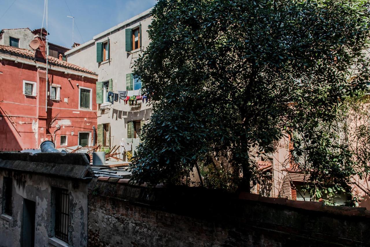 Gondola, San Giacomo Venise Extérieur photo